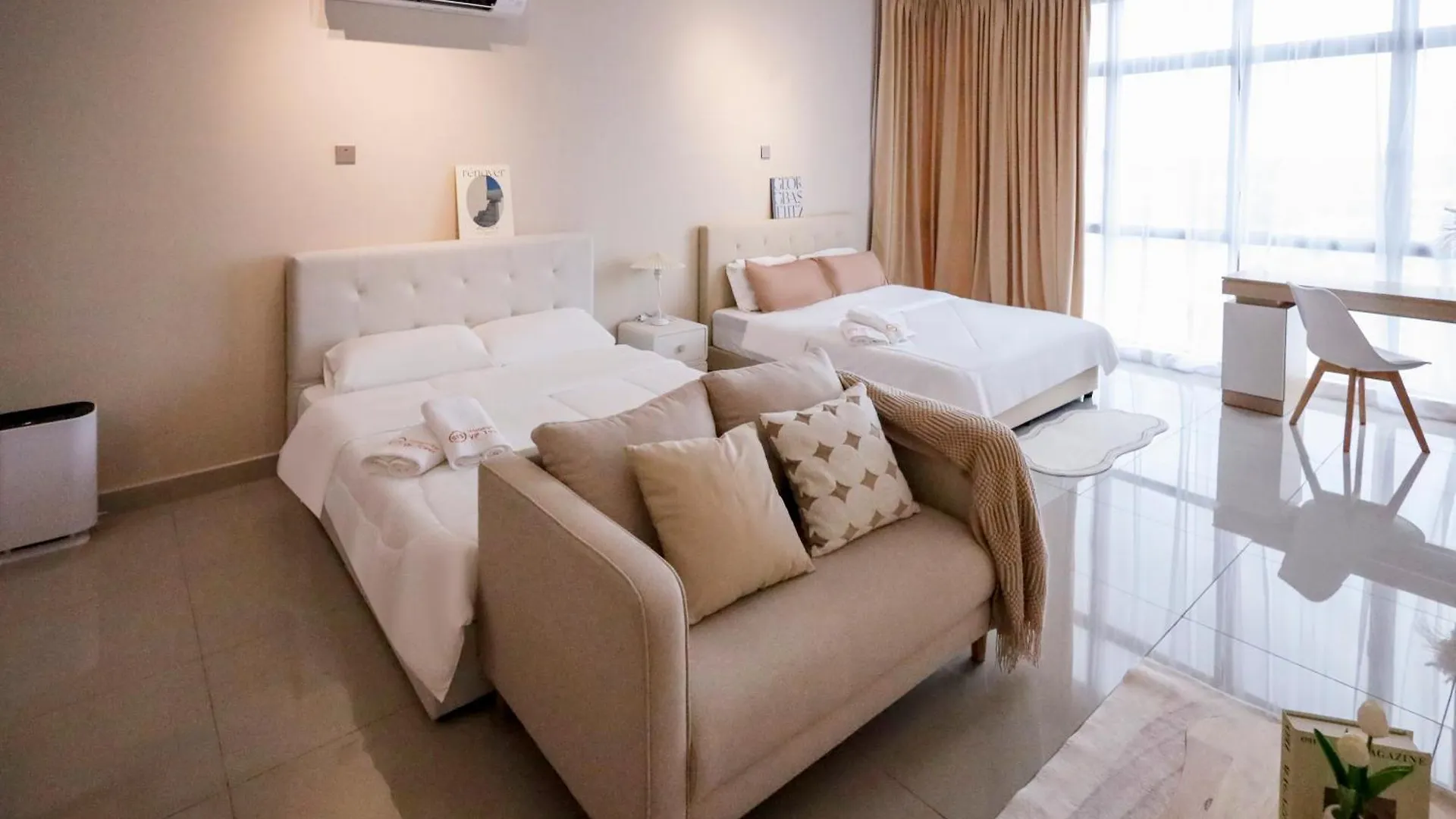 Apartment Mount Austin Palazio # Lake View Super Nice View Johor Bahru
